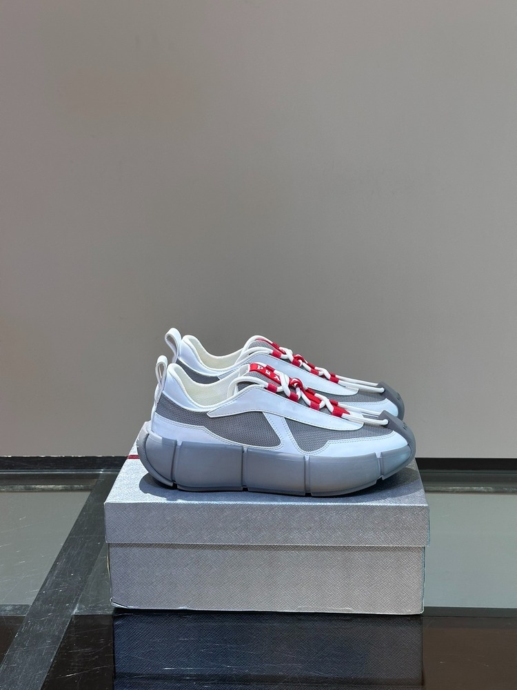 PRADA 38-46