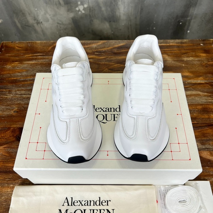Alexander McQueen 35/45