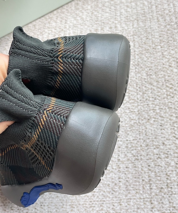 Burberry 39-45