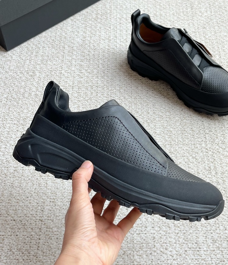 Zegna Triple Stitch™ Monte - Black 39-45