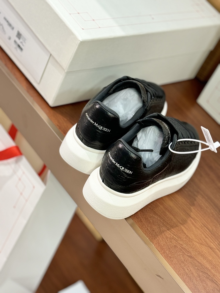 Alexander McQueen 35/46
