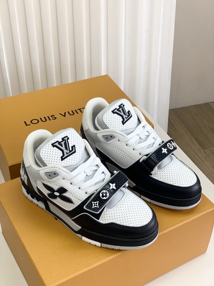 Louis Vuitton 39/45