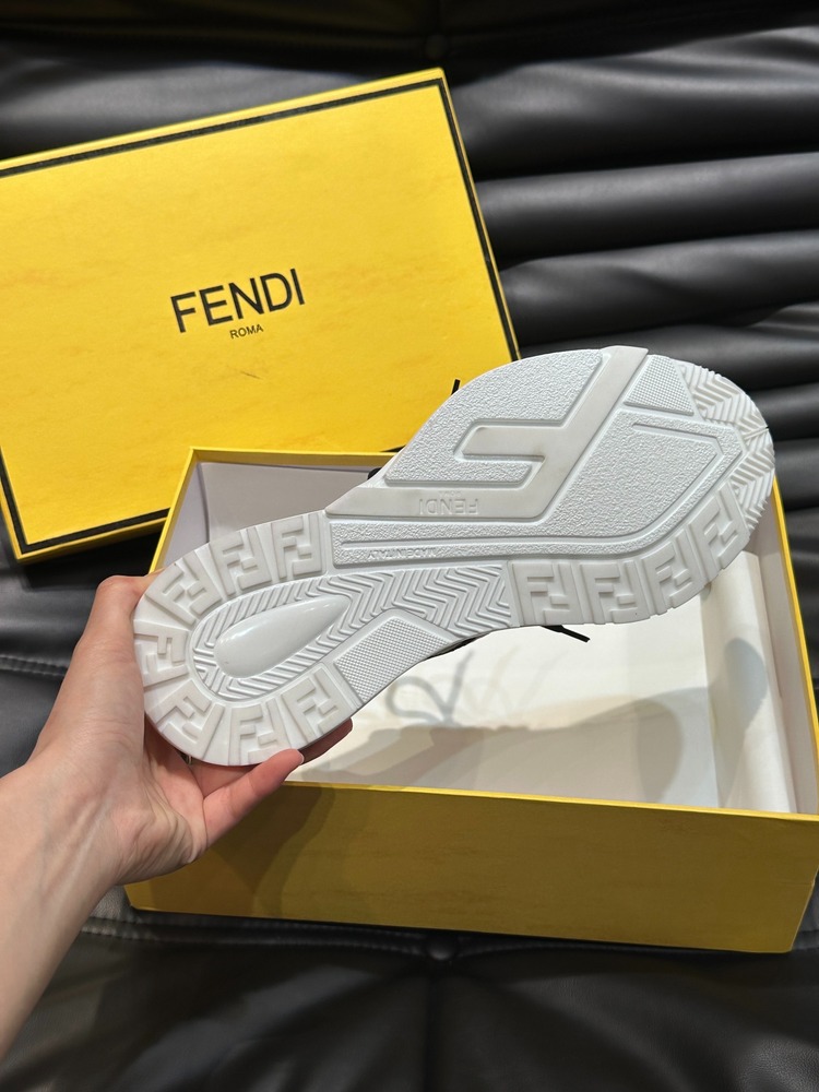 Fendi 39/44