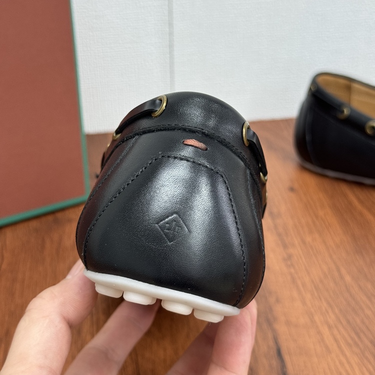 Loro Piana 39-45