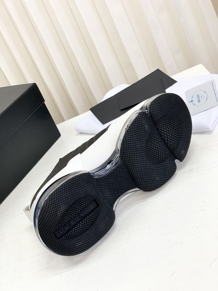 Prada 39/45