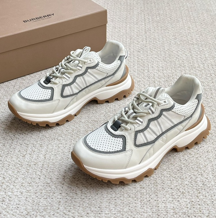 Burberry 39*46