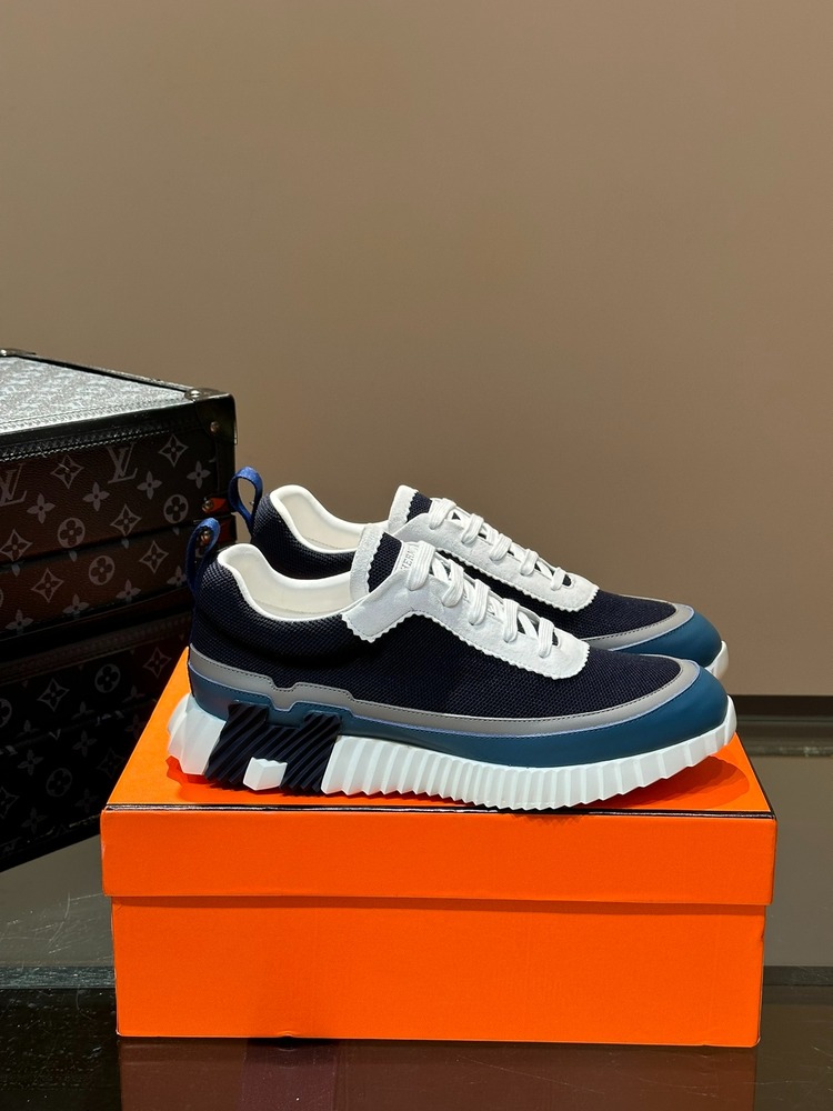 Hermes 38/44