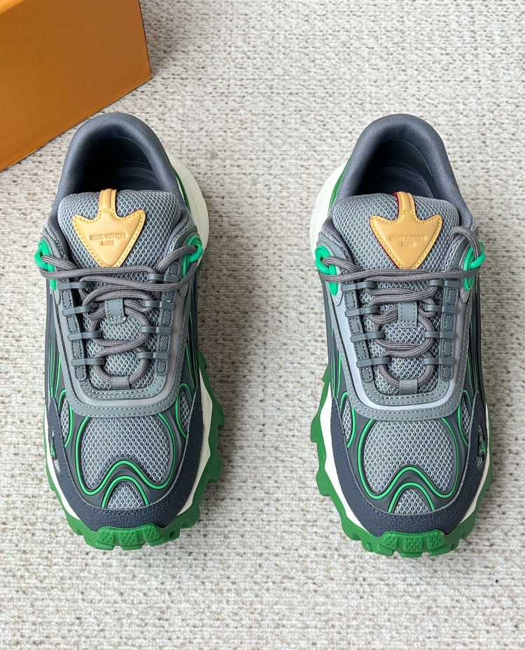 Louis Vuitton Summit Sneaker 38/45