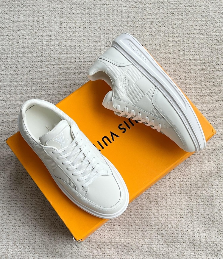 Louis Vuitton 39/44