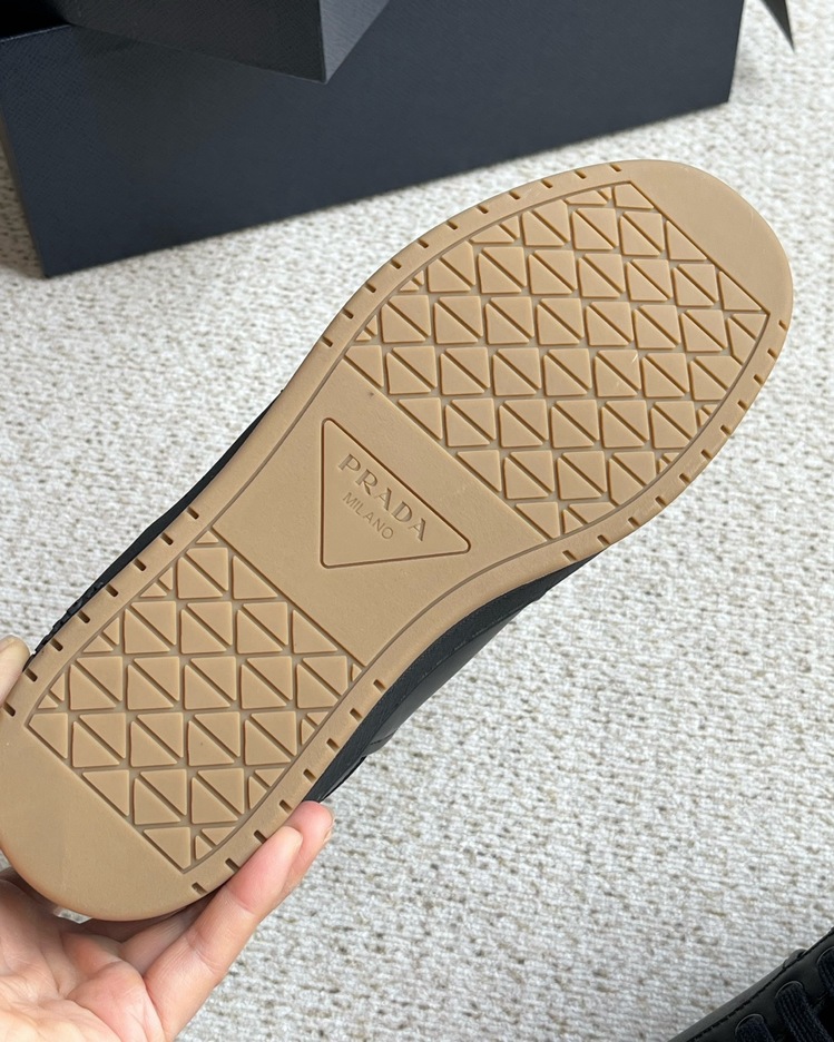 Prada 39/45
