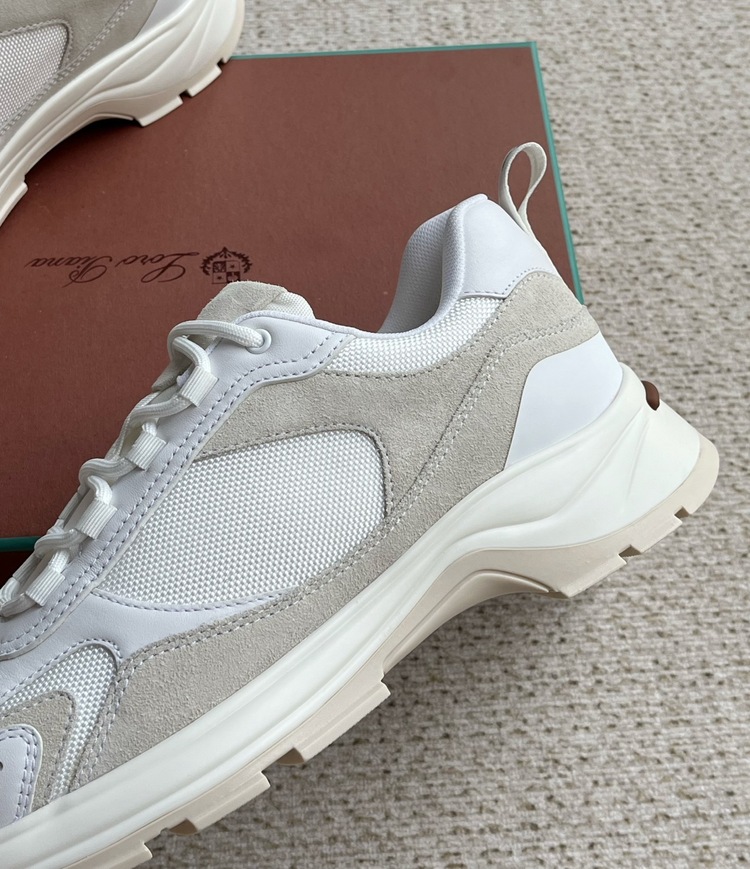 Loro Piana 39-45