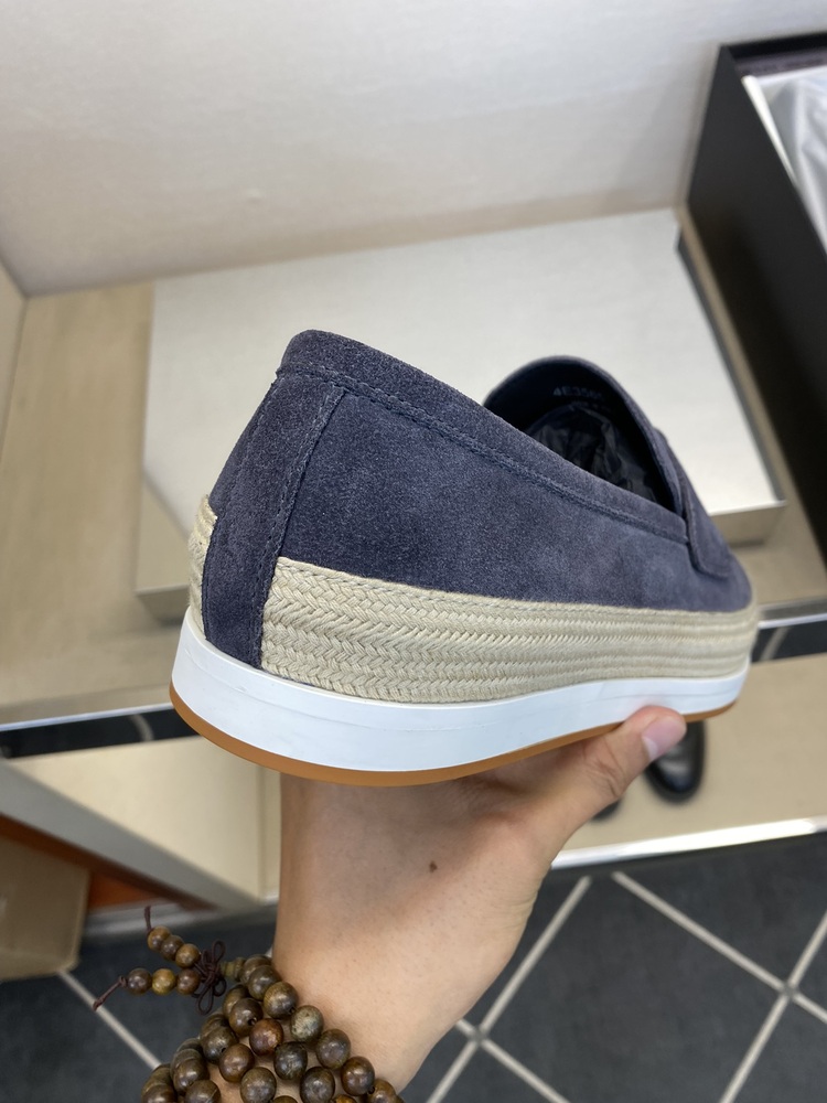 Prada 39/45