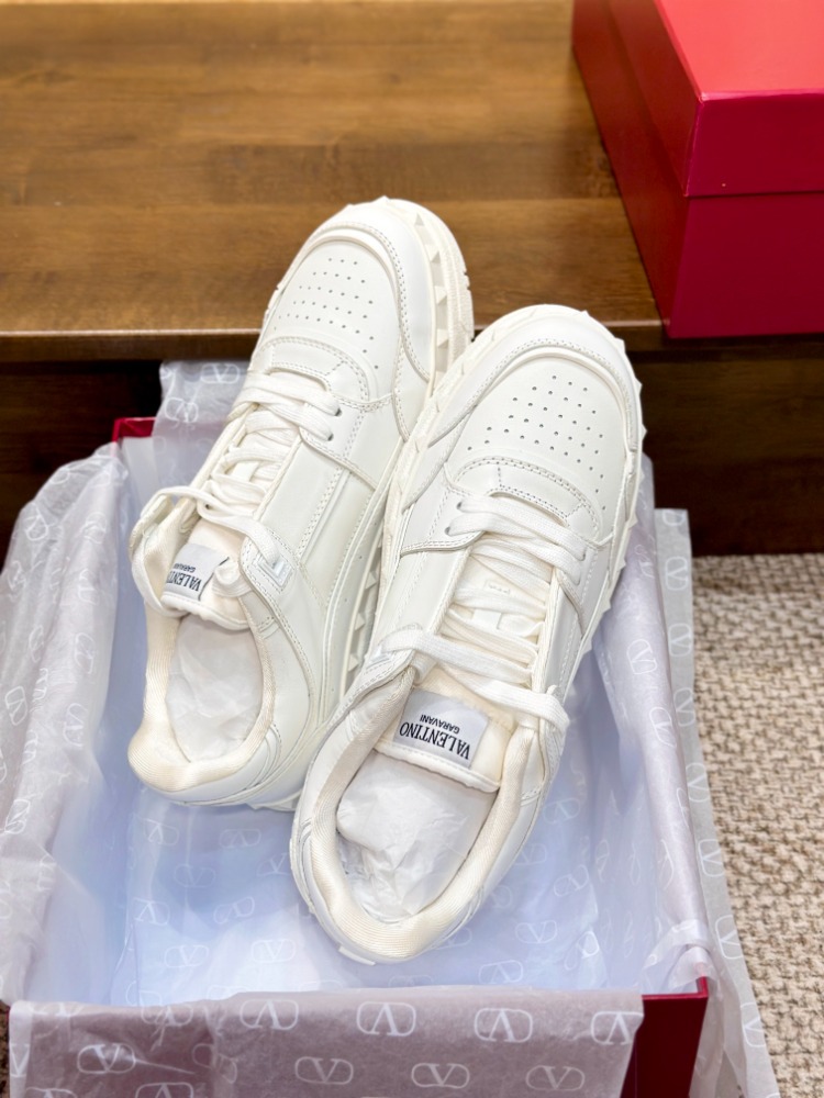 Valentino Garavani Freedots Sneakers 35-45
