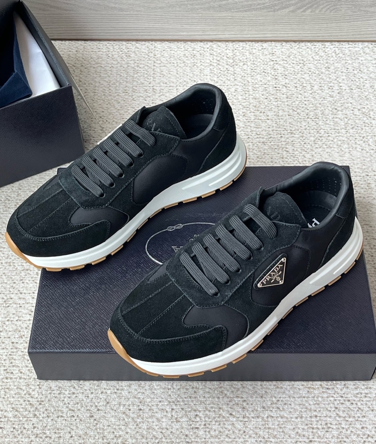 Prada 39-45