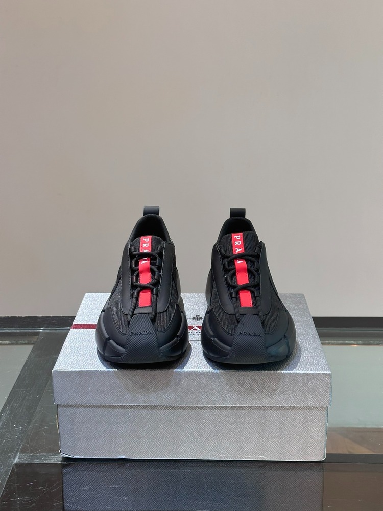 PRADA 38-46