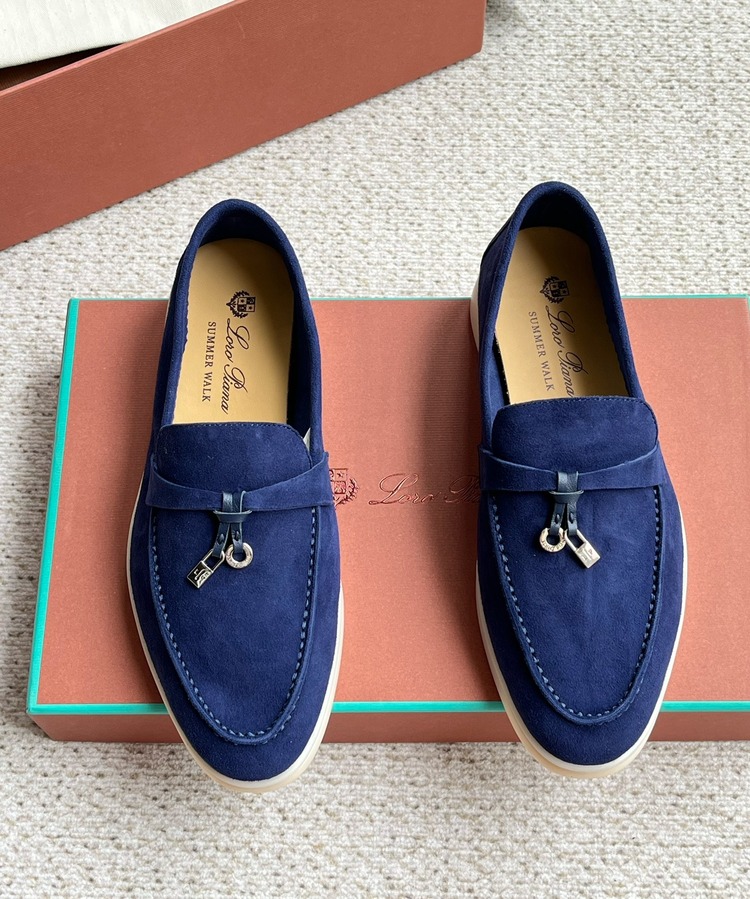 Loro Piana 35/44