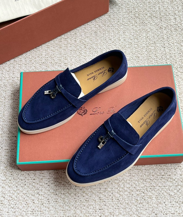 Loro Piana 35/44