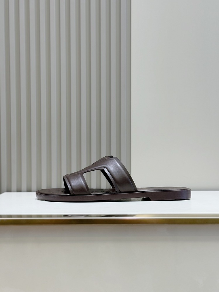 LV Oasis Mule 38-46