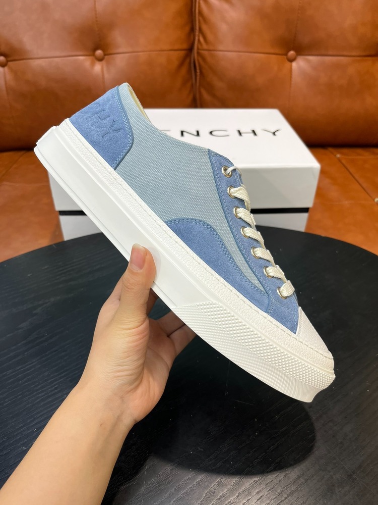 Givenchy 38/45