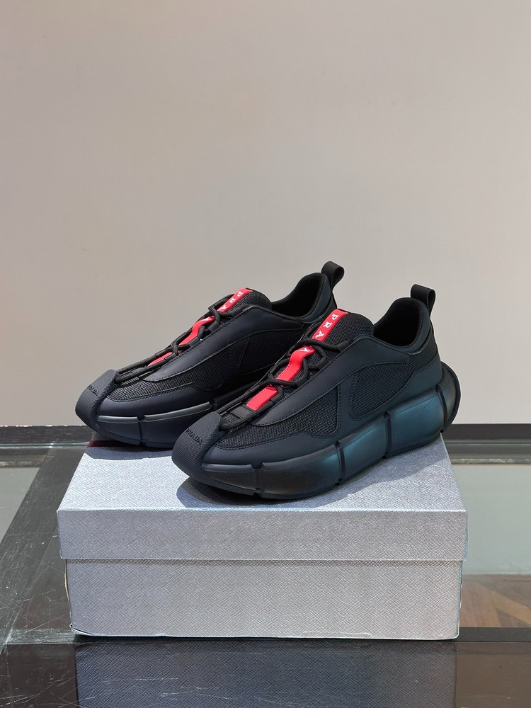 PRADA 38-46
