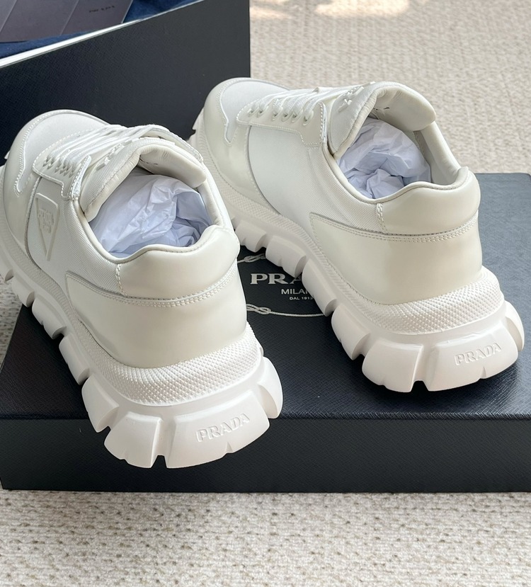 Prada 39/44
