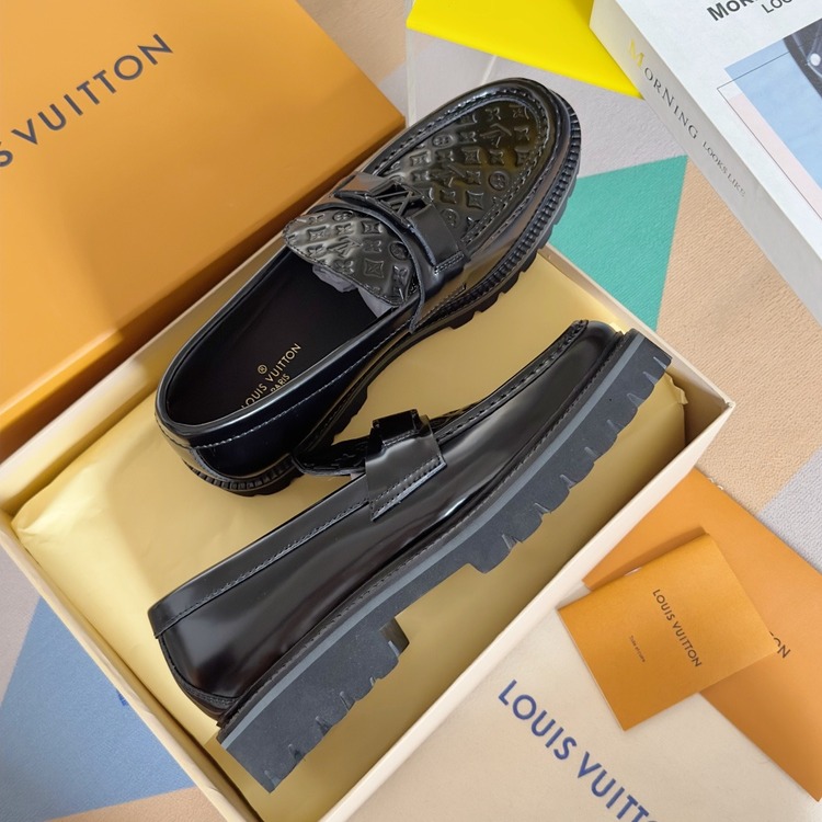 Louis Vuitton 38-45