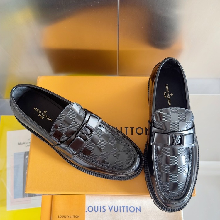 Louis Vuitton 38-45