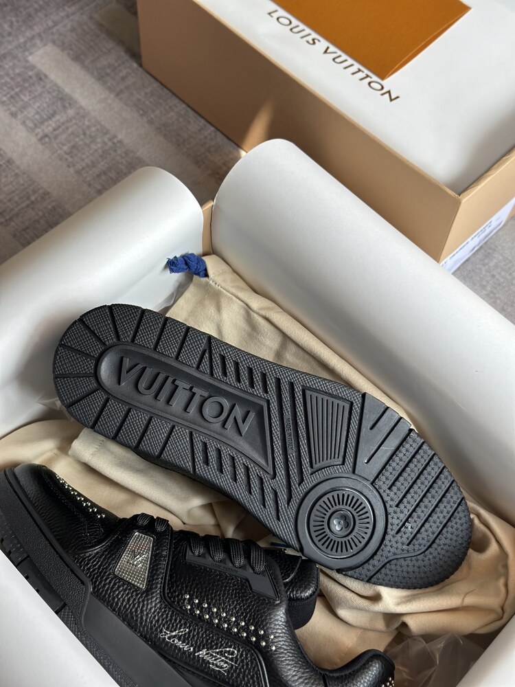 Louis Vuitton 39/45