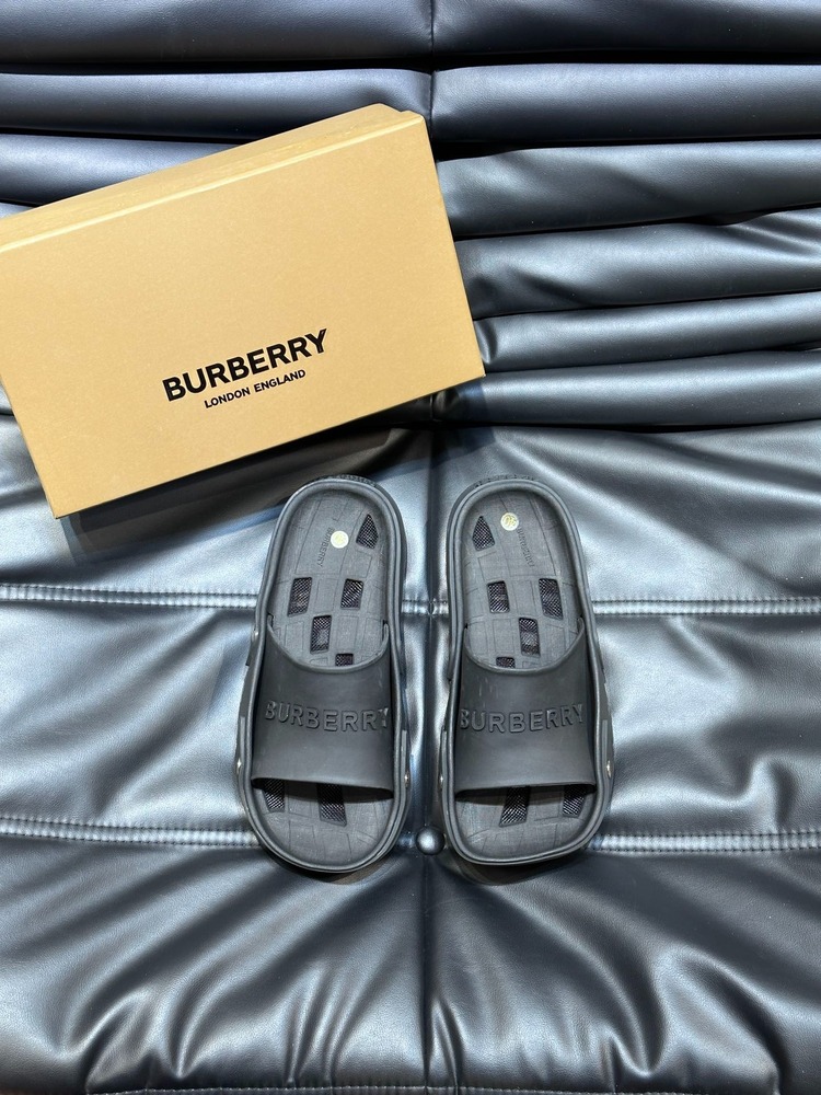 Burberry 39-44