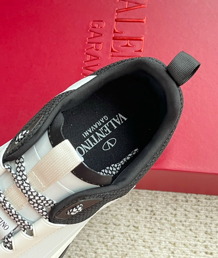 Valentino Garavani True ACT 39-44