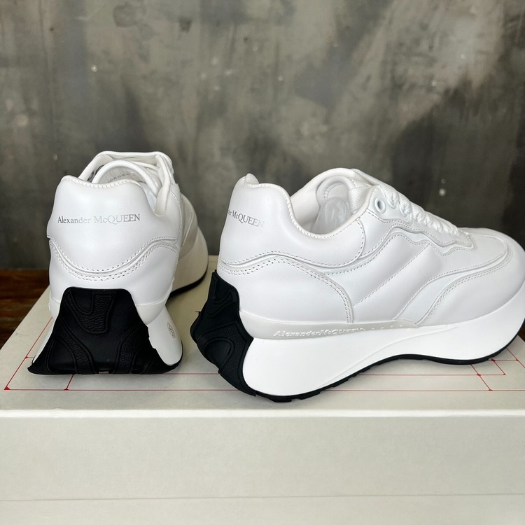 Alexander McQueen 35/45