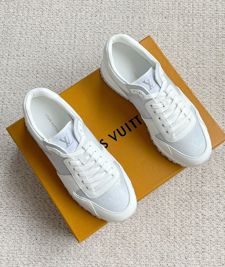 Louis Vuitton 39/44