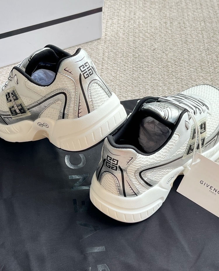 Givenchy 38/45