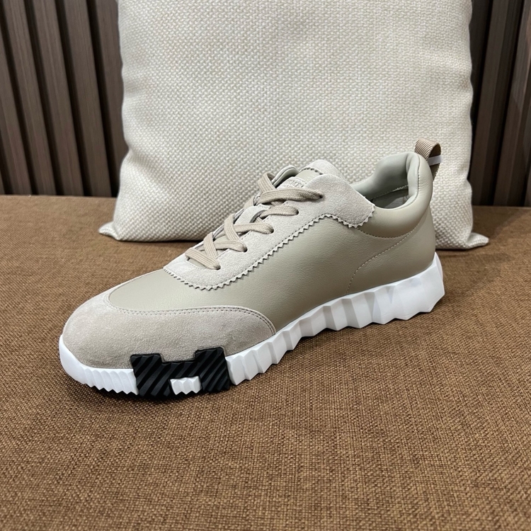 Hermes 39-45