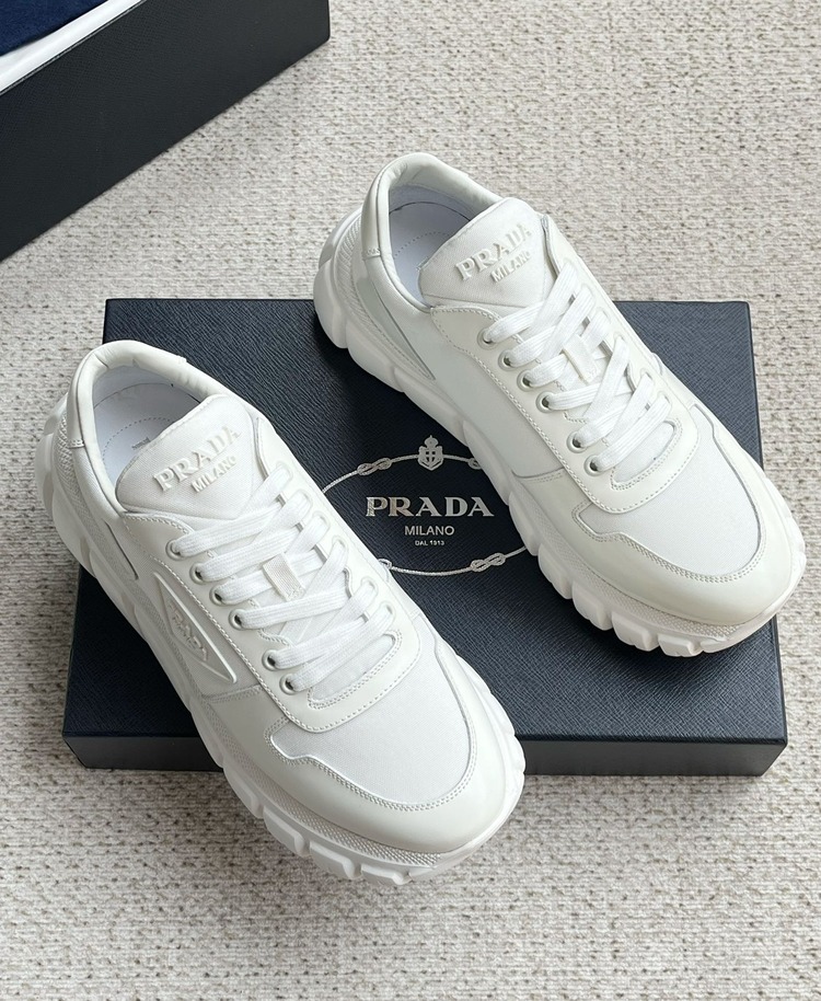 Prada 39/44