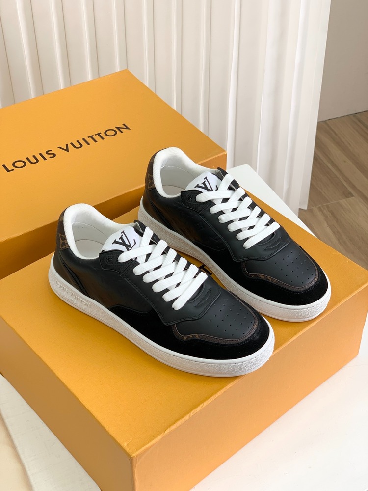 Louis Vuitton 35/44
