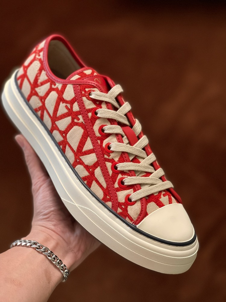 Valentino 35/45