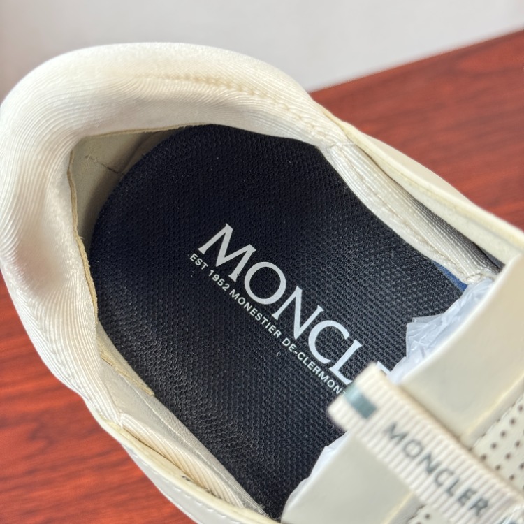 Moncler Trailgrip LP Light Beige 38-45