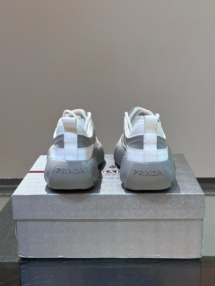 PRADA 38-46