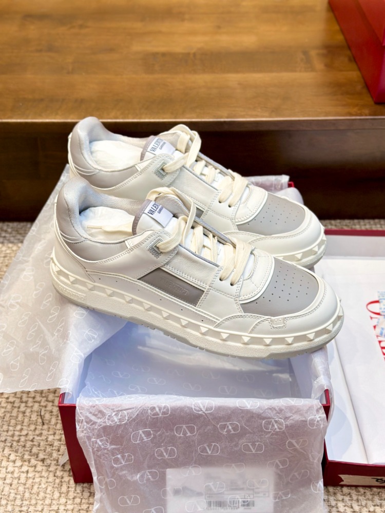 Valentino Garavani Freedots Sneakers 35-45