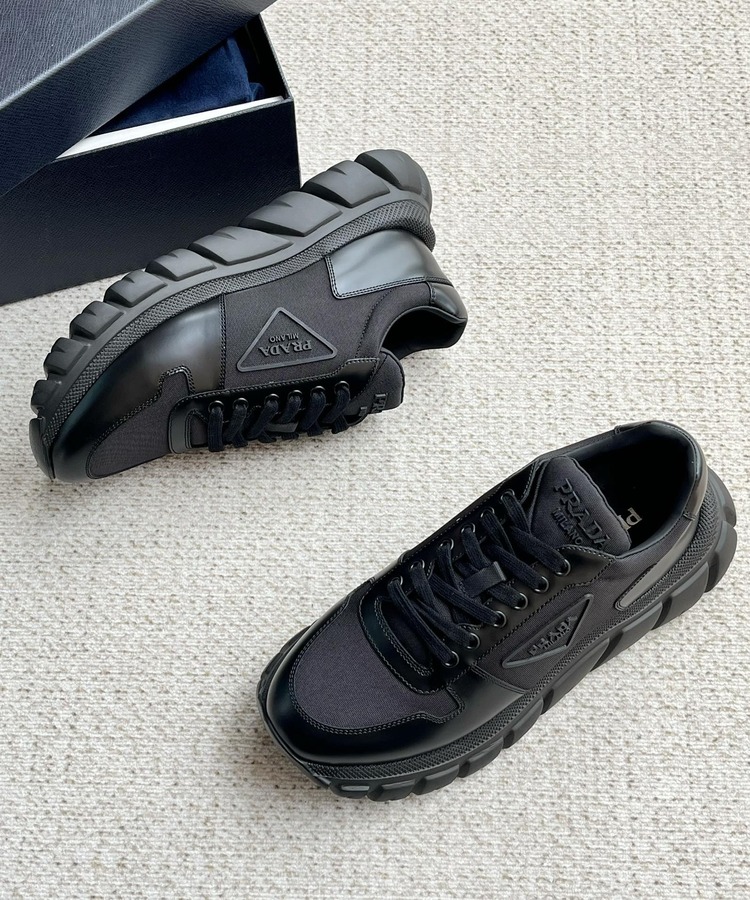 Prada 39/44