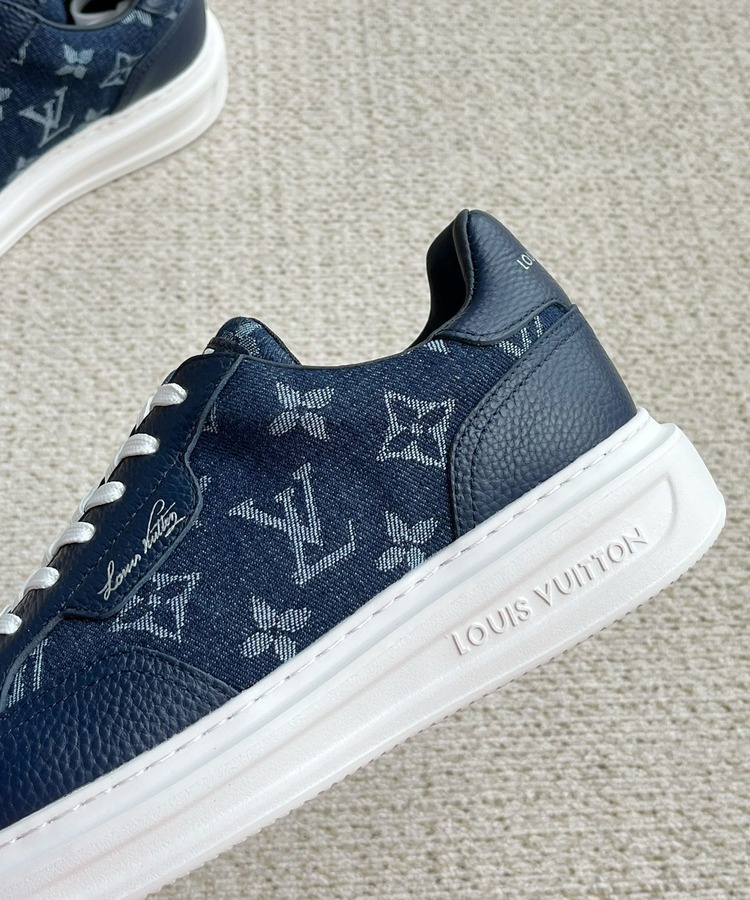 Louis Vuitton 39/44