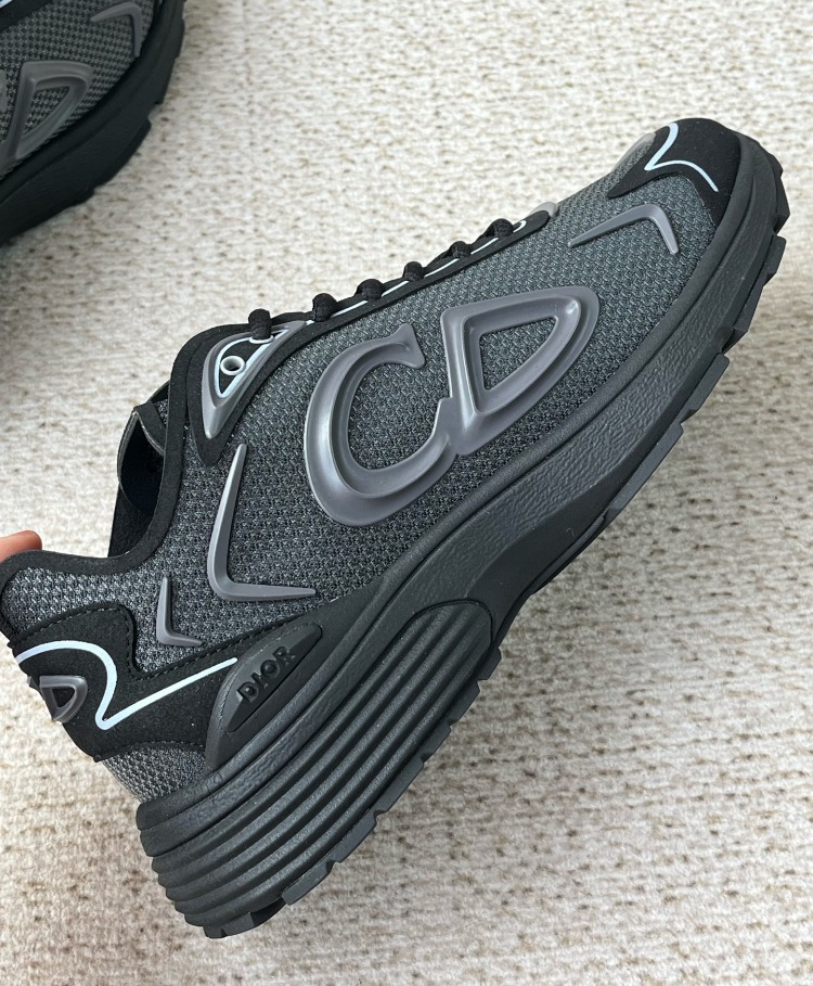 B30 Countdown Tech Sneaker Black Semi-Transparent 39-45