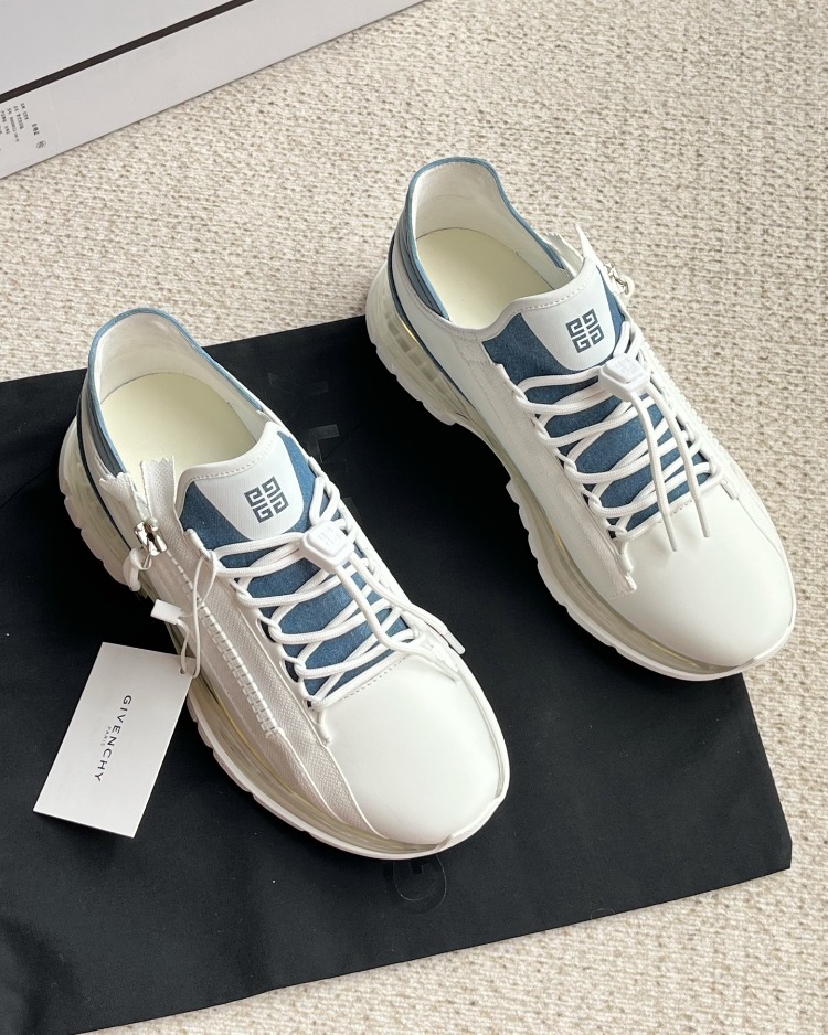 Givenchy 39/45