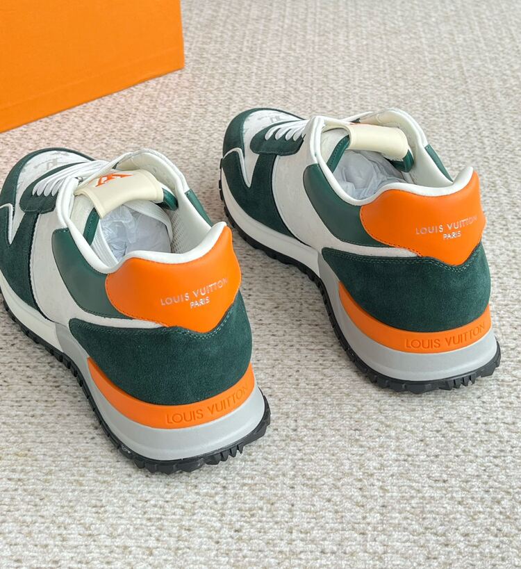 Louis Vuitton 39/45
