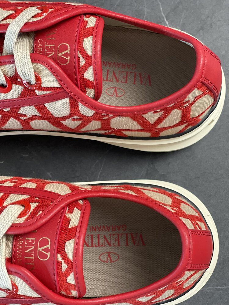 Valentino 35/45