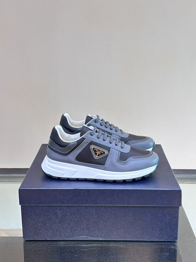 Prada 39-44