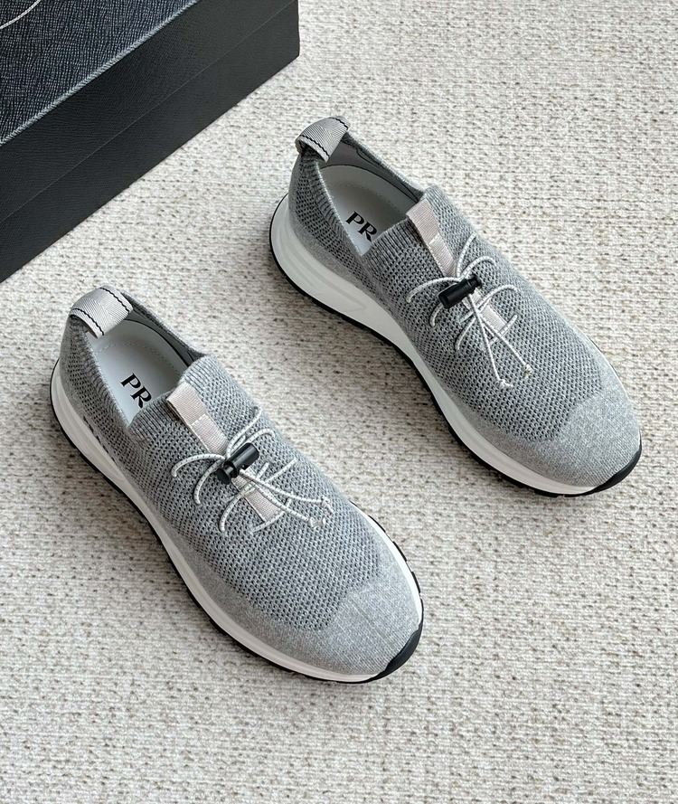 Prada 39/44