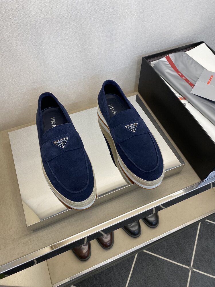 Prada 39/45