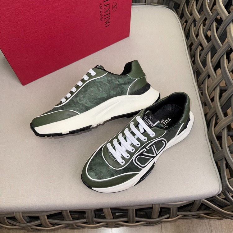 Valentino 39-45